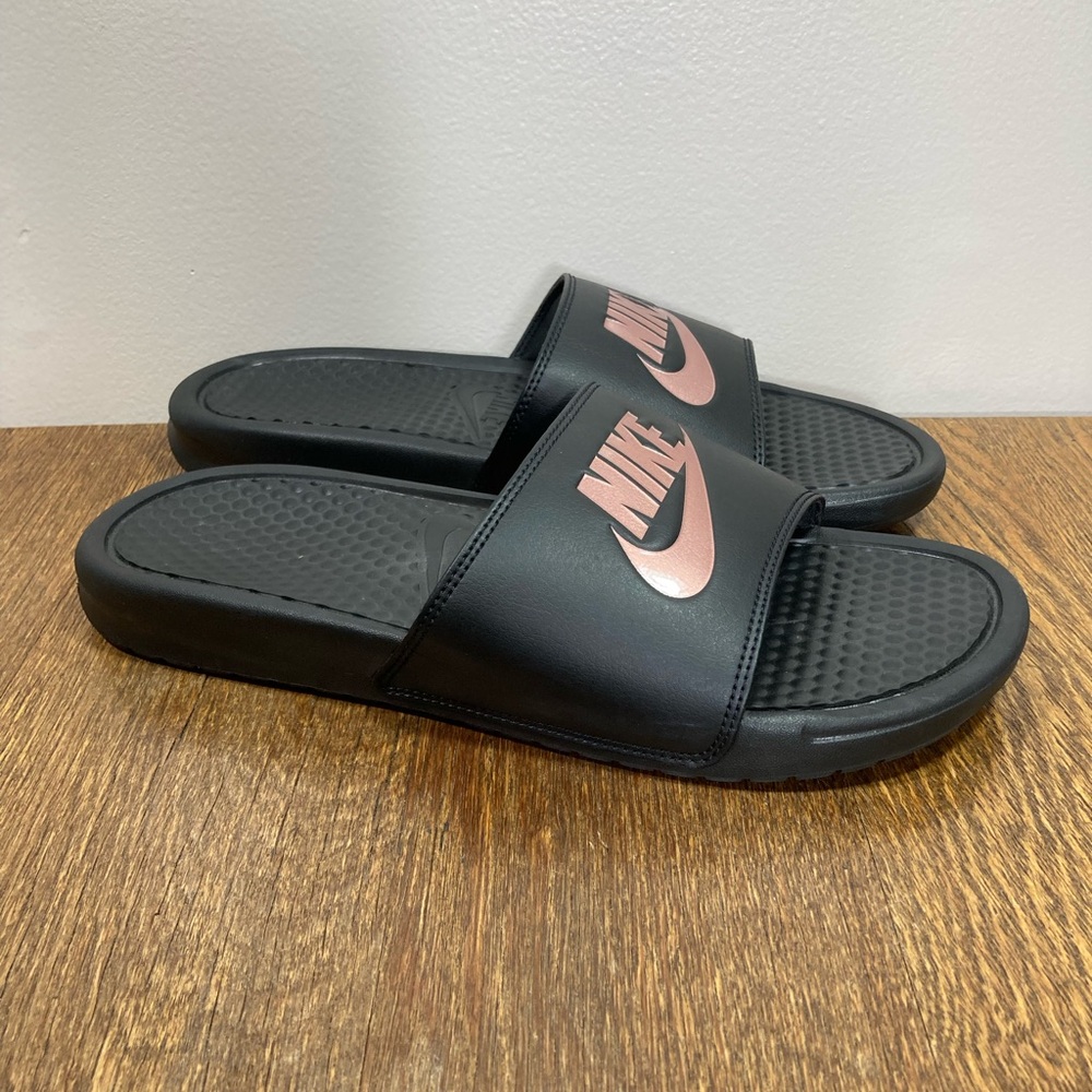 Nike Benassi Just Do It Slide Women’s Size 11 Black/Rose Gold
